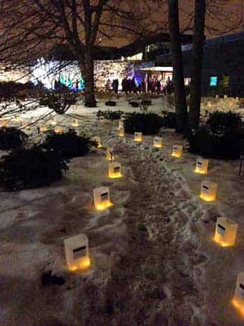 Street luminaries in the snow